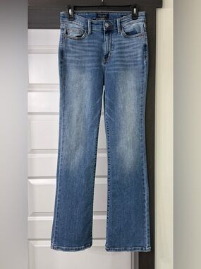 Judy Blue Medium Blue Flare Jeans women size 3 / 26